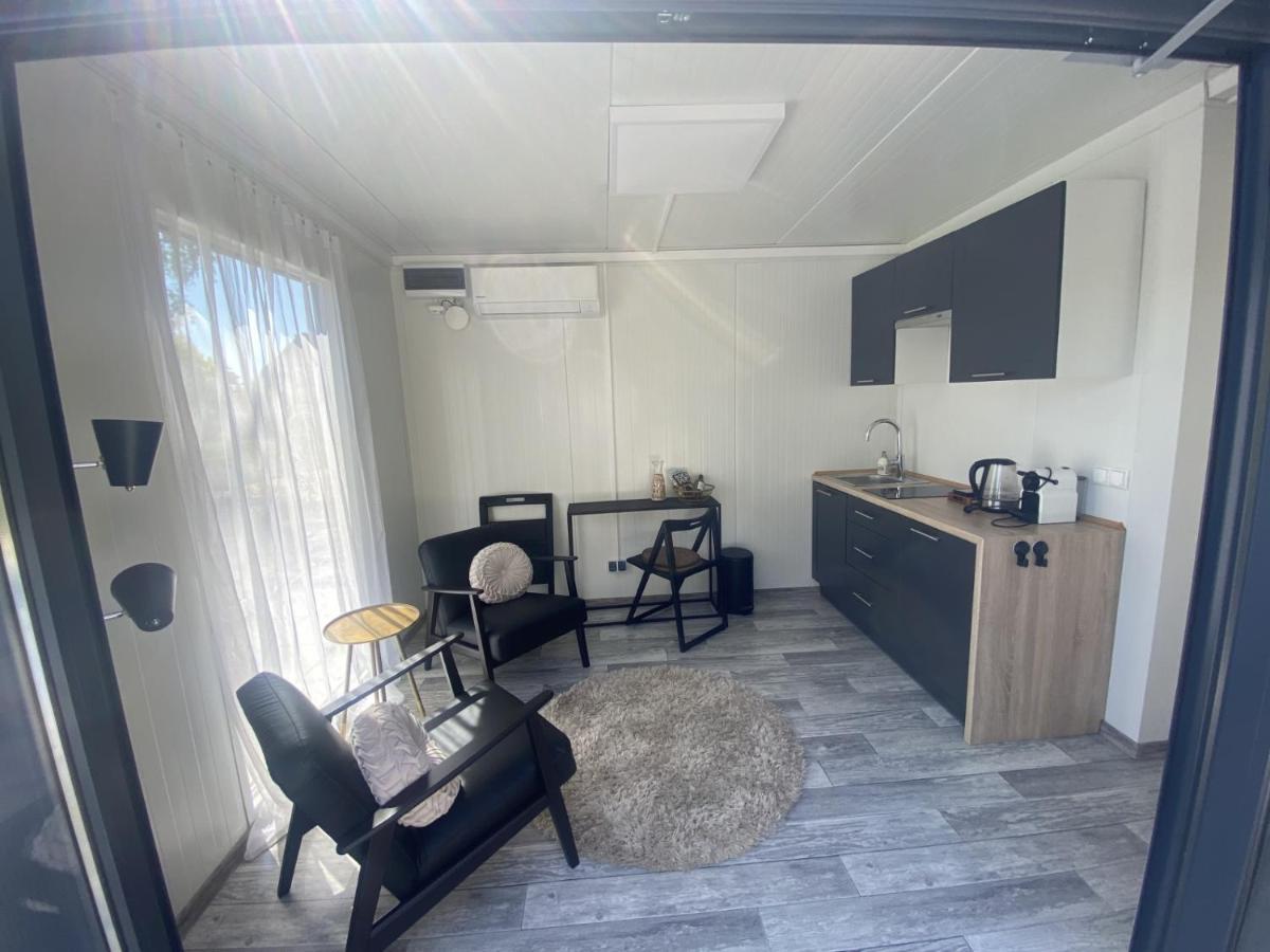 Гостьовий будинок Tiny House Qirih Зірикзе Екстер'єр фото